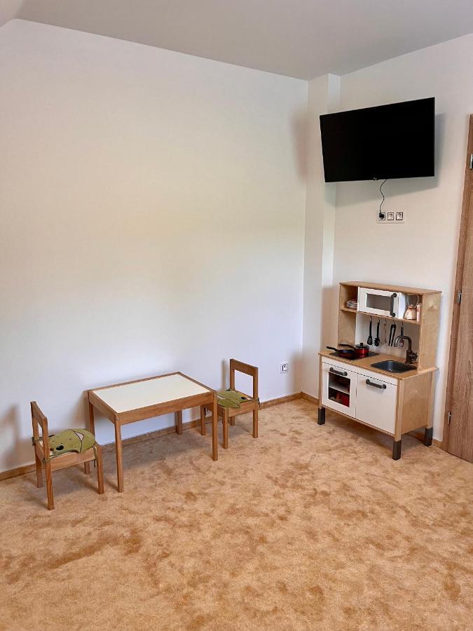 Apartamento U Srubu Moravany  Exterior foto