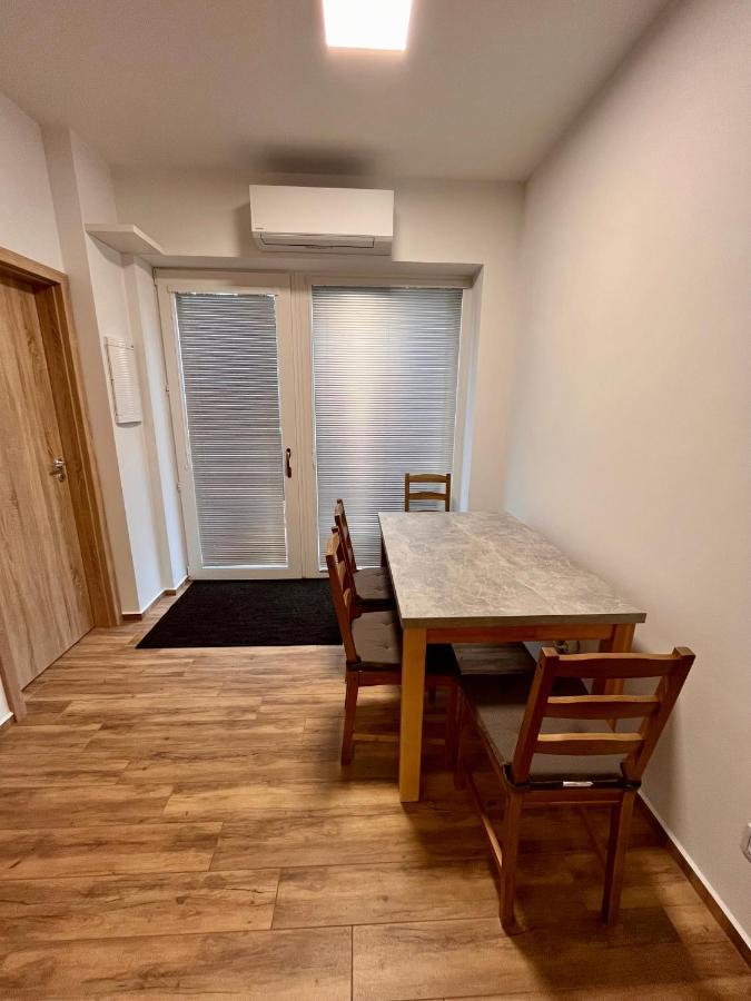 Apartamento U Srubu Moravany  Exterior foto